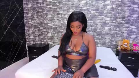 Ariana online show from March 1, 12:01 pm