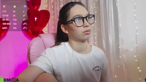 Snapshot of arianahot777 chatting on February 18, 7:41 pm arianahot777 online show from February 18, 7:41 pm