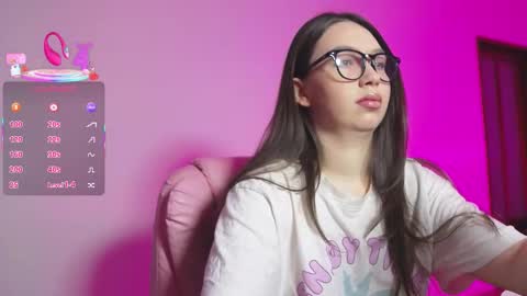 Snapshot of arianahot777 chatting on January 11, 10:15 pm arianahot777 online show from January 11, 10:15 pm