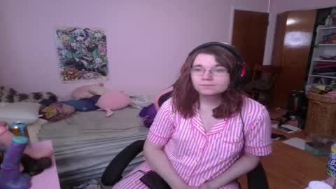 Ariathebrat online show from May 13, 9:22 pm