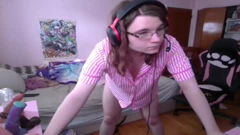 Ariathebrat online show from May 15, 9:22 pm