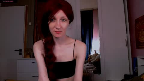 aribluush online show from May 14, 10:38 pm