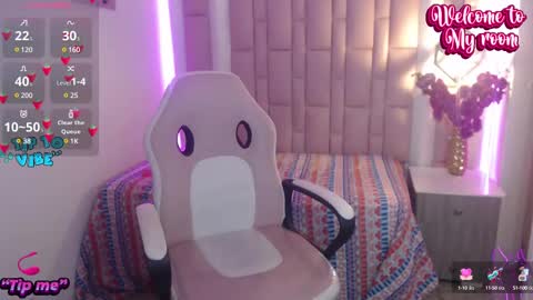 Snapshot of aridiamont_ chatting on December 11, 12:44 am aridiamont_ online show from December 11, 12:44 am