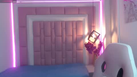 Snapshot of aridiamont_ chatting on January 3, 7:50 pm aridiamont_ online show from January 3, 7:50 pm