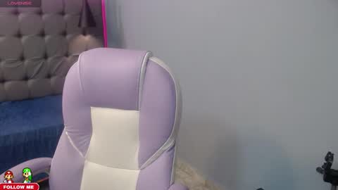 Snapshot of aridiamont_ chatting on January 4, 11:17 pm aridiamont_ online show from January 4, 11:17 pm