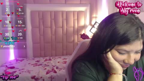 Snapshot of aridiamont_ chatting on February 9, 12:28 am aridiamont_ online show from February 9, 12:28 am