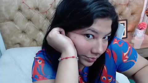 Snapshot of aridiamont_ chatting on February 16, 11:59 pm aridiamont_ online show from February 16, 11:59 pm