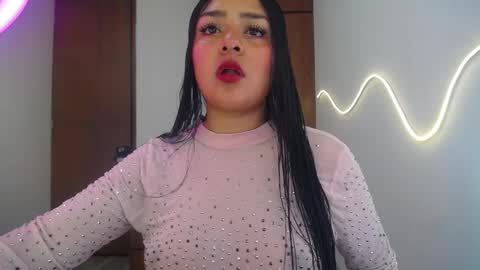 Snapshot of ariel_princess02 chatting on March 4, 3:12 am daniella online show from March 4, 3:12 am