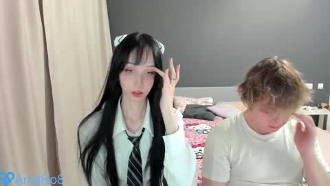 Snapshot of ariel_rouse chatting on April 29, 9:10 pm Ariel online show from April 29, 9:10 pm
