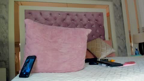 ARIEL online show from March 1, 1:57 pm