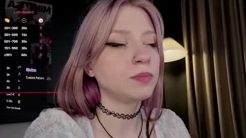 Ariel online show from May 21, 1:40 pm