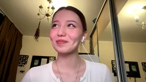 Snapshot of arielarlt chatting on April 22, 12:50 pm Ase online show from April 22, 12:50 pm