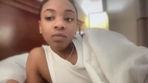 arielbliss69 online show from March 9, 2:37 am