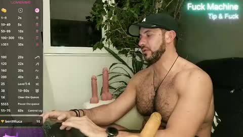 Snapshot of arielenbsas chatting on May 20, 4:07 am Ariel online show from May 20, 4:07 am