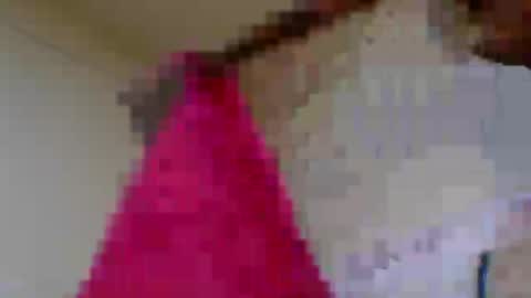 Snapshot of ariellena chatting on June 18, 12:33 am ariellena online show from June 18, 12:33 am