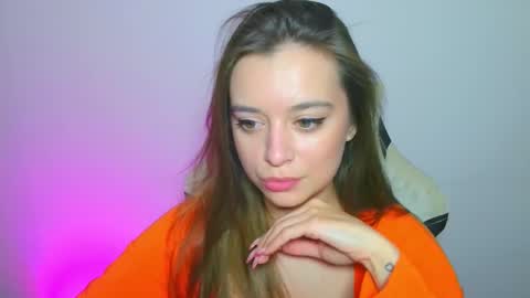 Snapshot of arielsandres chatting on October 20, 1:00 pm Ariel online show from October 20, 1:00 pm