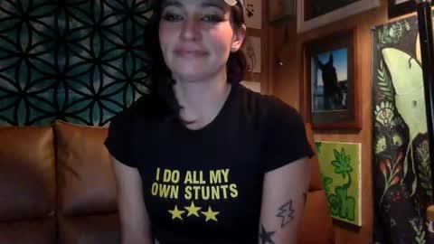 ariel  colin when hes here online show from December 27, 11:10 pm