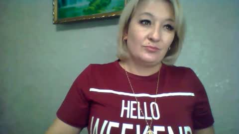 Snapshot of arielxloveresss chatting on October 29, 2:30 pm ArielXLoveresss online show from October 29, 2:30 pm