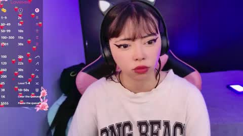 arietoji_526 online show from May 29, 1:31 pm