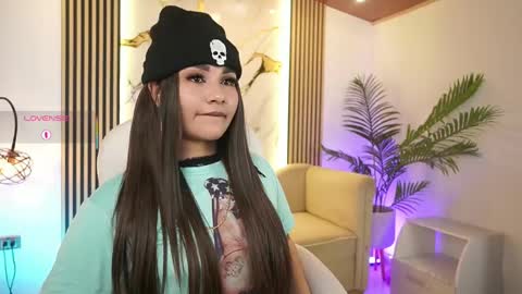 Snapshot of arigigomez chatting on May 9, 11:37 am Arigi Gomez online show from May 9, 11:37 am