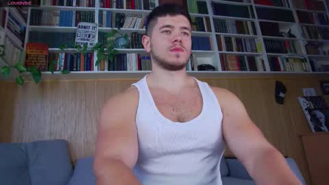 Snapshot of arilass chatting on September 18, 9:44 am A n g e l  f r o m  H e l l online show from September 18, 9:44 am