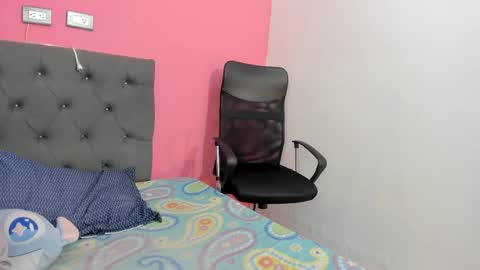 Aria  Cholee online show from March 23, 2:10 pm