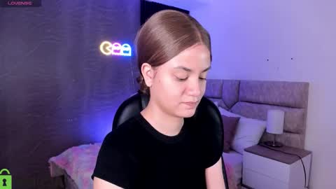 Ari  online show from February 28, 3:29 am