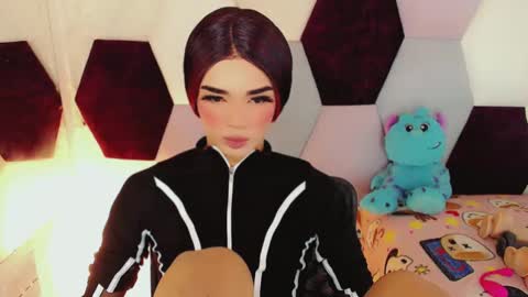 ArisaDarfu online show from February 4, 9:31 pm