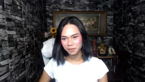 Snapshot of ariya031806 chatting on July 18, 9:35 am ariya031806 online show from July 18, 9:35 am