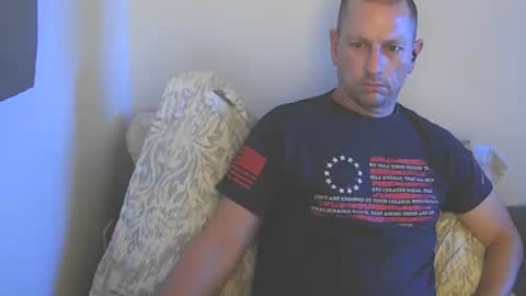 luv2benawty online show from May 22, 2:40 am