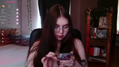 Astrid online show from June 13, 10:57 am