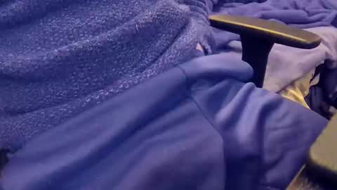 Snapshot of arky1988 chatting on December 20, 12:51 am arky1988 online show from December 20, 12:51 am