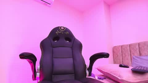 Arleth  online show from January 7, 3:09 am