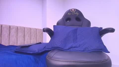 Arleth  online show from January 8, 3:09 am