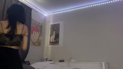 Snapshot of arlicee chatting on May 25, 12:00 pm arlicee online show from May 25, 12:00 pm
