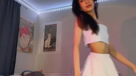Snapshot of arlicee chatting on May 29, 4:49 pm arlicee online show from May 29, 4:49 pm