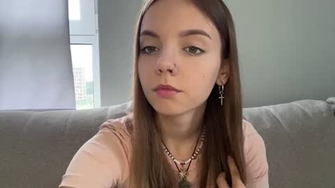 Lisa online show from July 13, 1:14 pm