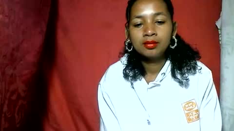 Snapshot of armonnette9794 chatting on May 29, 2:09 am armonnette9794 online show from May 29, 2:09 am