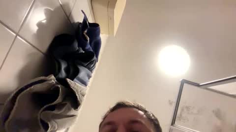 Snapshot of armyskater32 chatting on November 5, 9:48 pm armyskater32 online show from November 5, 9:48 pm