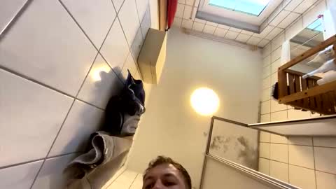 Snapshot of armyskater32 chatting on November 10, 1:43 pm armyskater32 online show from November 10, 1:43 pm