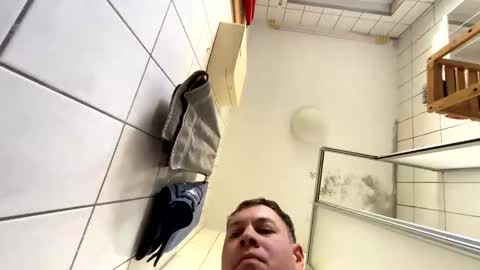 armyskater32 online show from March 13, 11:17 am