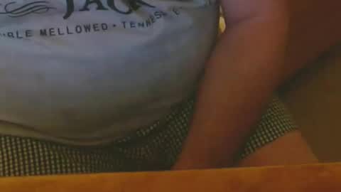 Snapshot of arnie12 chatting on December 31, 12:15 pm Arnie  online show from December 31, 12:15 pm