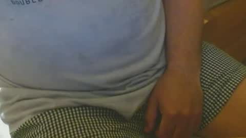 Snapshot of arnie12 chatting on February 25, 10:50 pm Arnie  online show from February 25, 10:50 pm