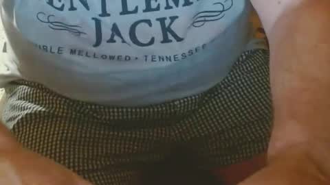 Snapshot of arnie12 chatting on March 5, 9:49 am Arnie  online show from March 5, 9:49 am