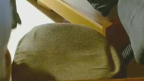 Snapshot of arnie12 chatting on October 4, 11:03 pm Arnie  online show from October 4, 11:03 pm