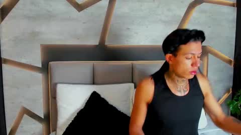 Arohom Lester online show from February 9, 11:25 am