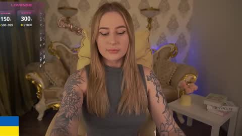 Snapshot of arolinanight chatting on February 23, 9:37 pm AROLINA online show from February 23, 9:37 pm