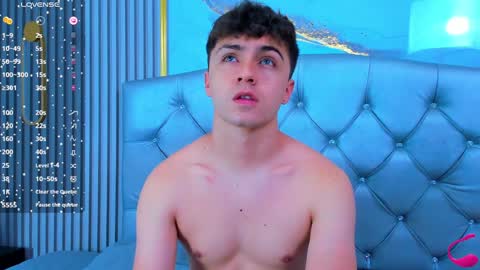 aron__cooper online show from January 9, 12:30 pm