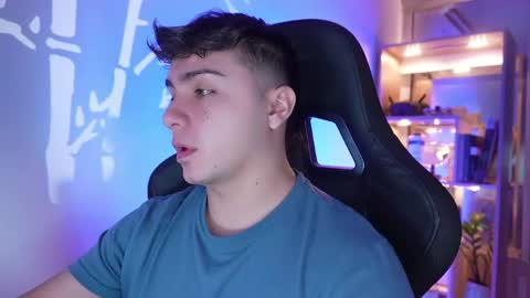 aron__cooper online show from May 10, 2:39 am