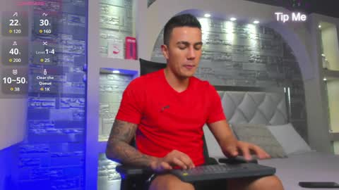 ARON BOLT online show from January 10, 3:37 pm